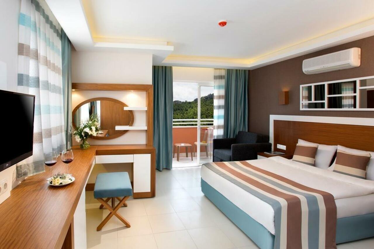 Lavia Hotels كمر المظهر الخارجي الصورة