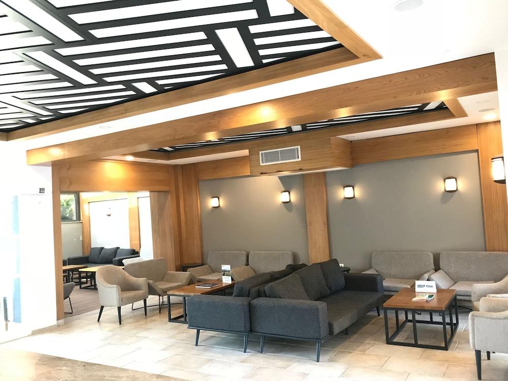 Lavia Hotels كمر المظهر الخارجي الصورة
