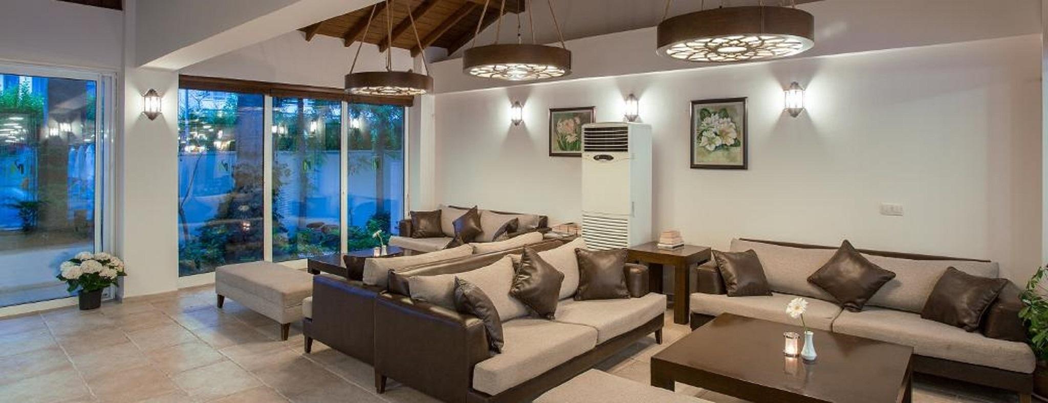 Lavia Hotels كمر المظهر الخارجي الصورة