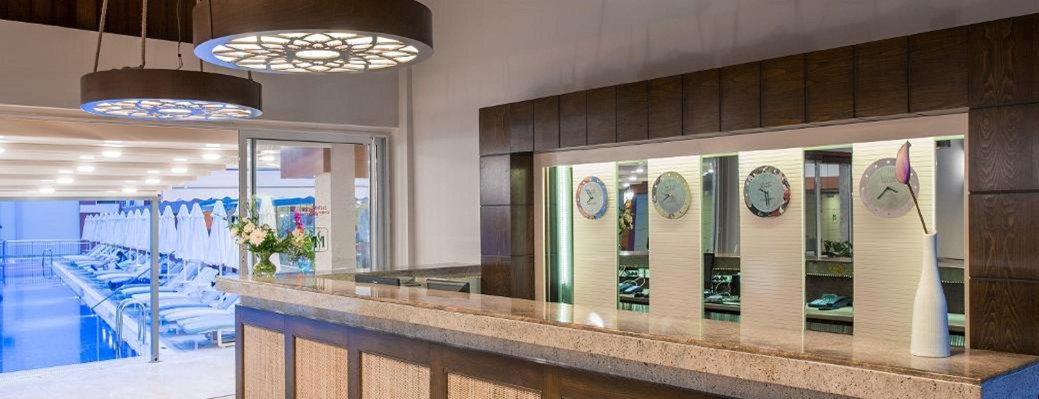 Lavia Hotels كمر المظهر الخارجي الصورة